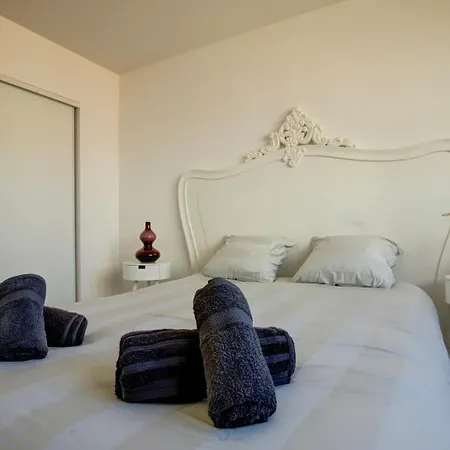 Le Beau Troubadour Climatisation Centre-ville